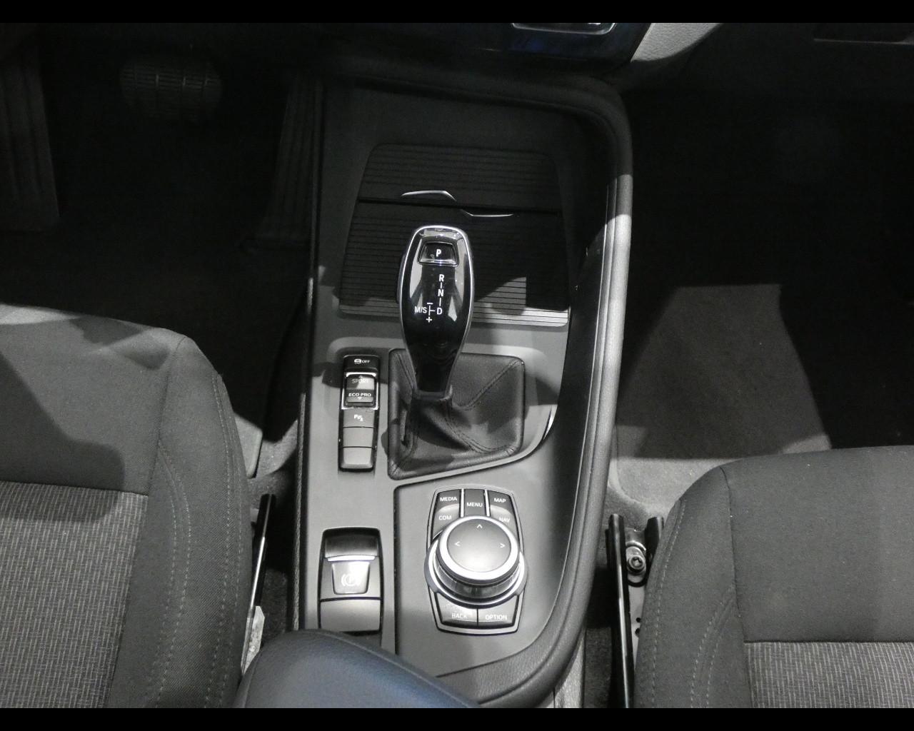 BMW X1 (F48) - X1 sDrive18i Advantage