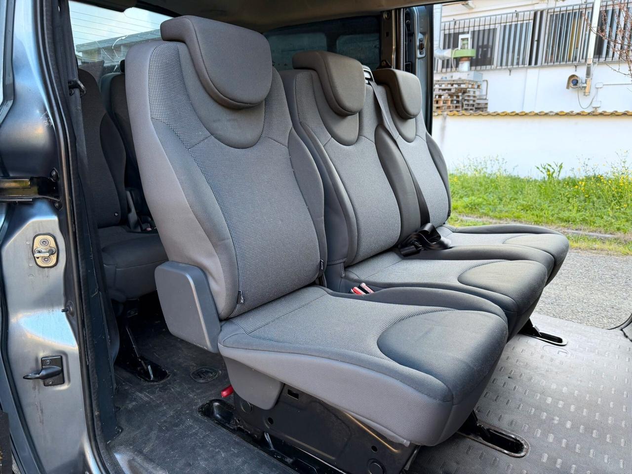 Peugeot Expert Tepee 2.0 HDi 9 POSTI