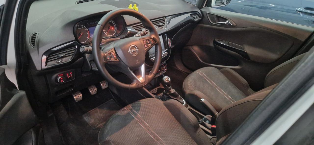 Opel Corsa 1.4 90CV GPL Tech 5 porte Black Edition