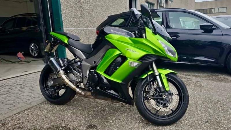 KAWASAKI Z1000 SX Mono post. Scarico Hp corse