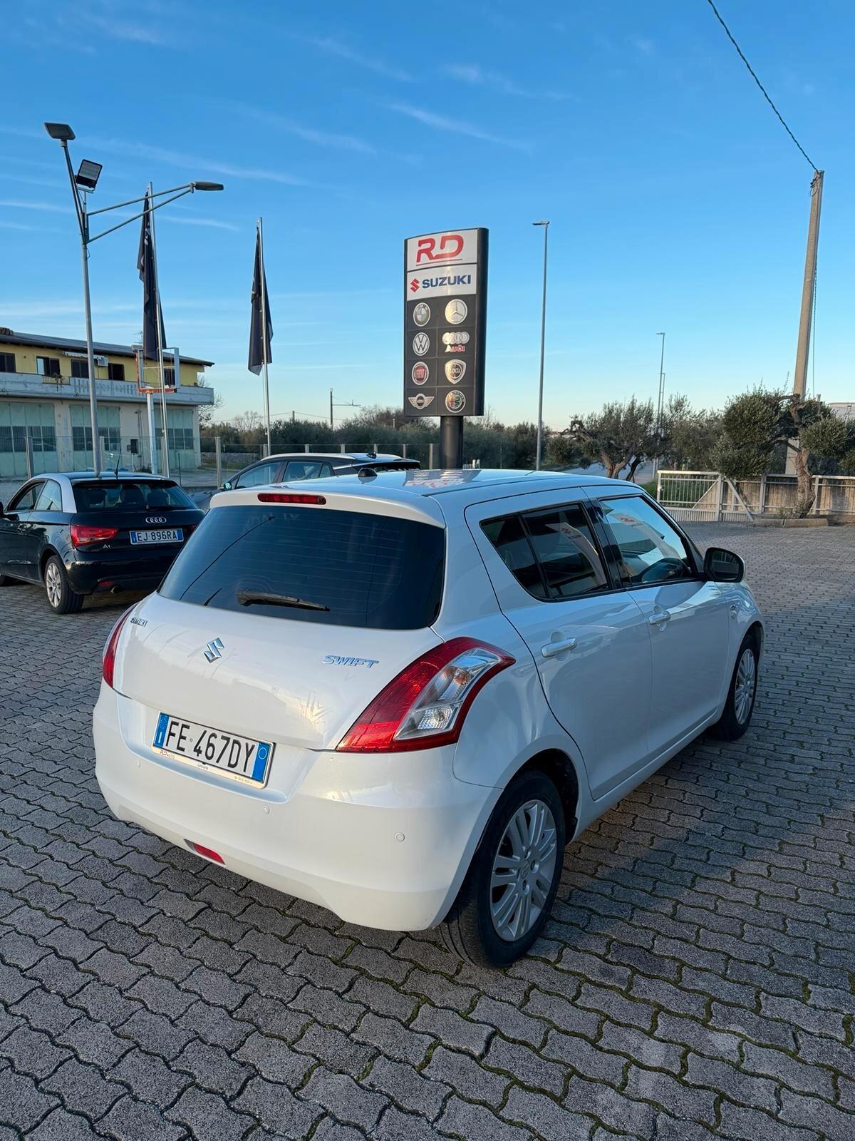 Suzuki Swift 1.3 DDiS 5 porte B-Cool