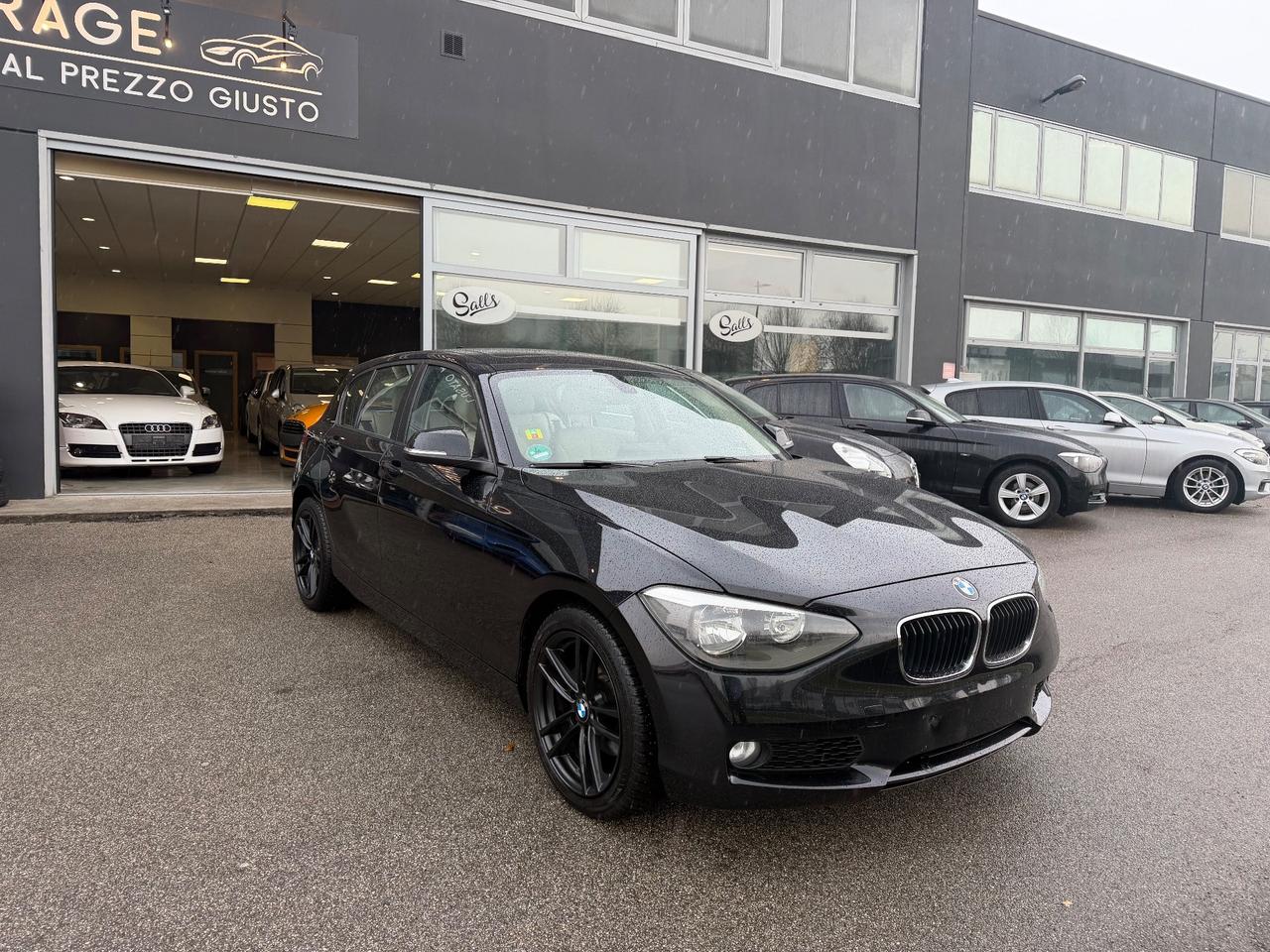 Bmw 118i 5p. Sport Automatica