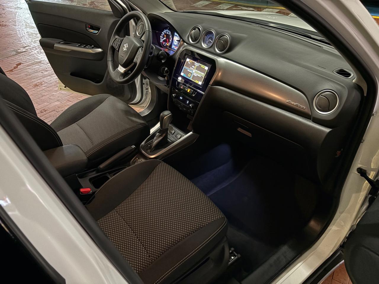 Suzuki Vitara 1.0 Boosterjet 4WD AllGrip Starview