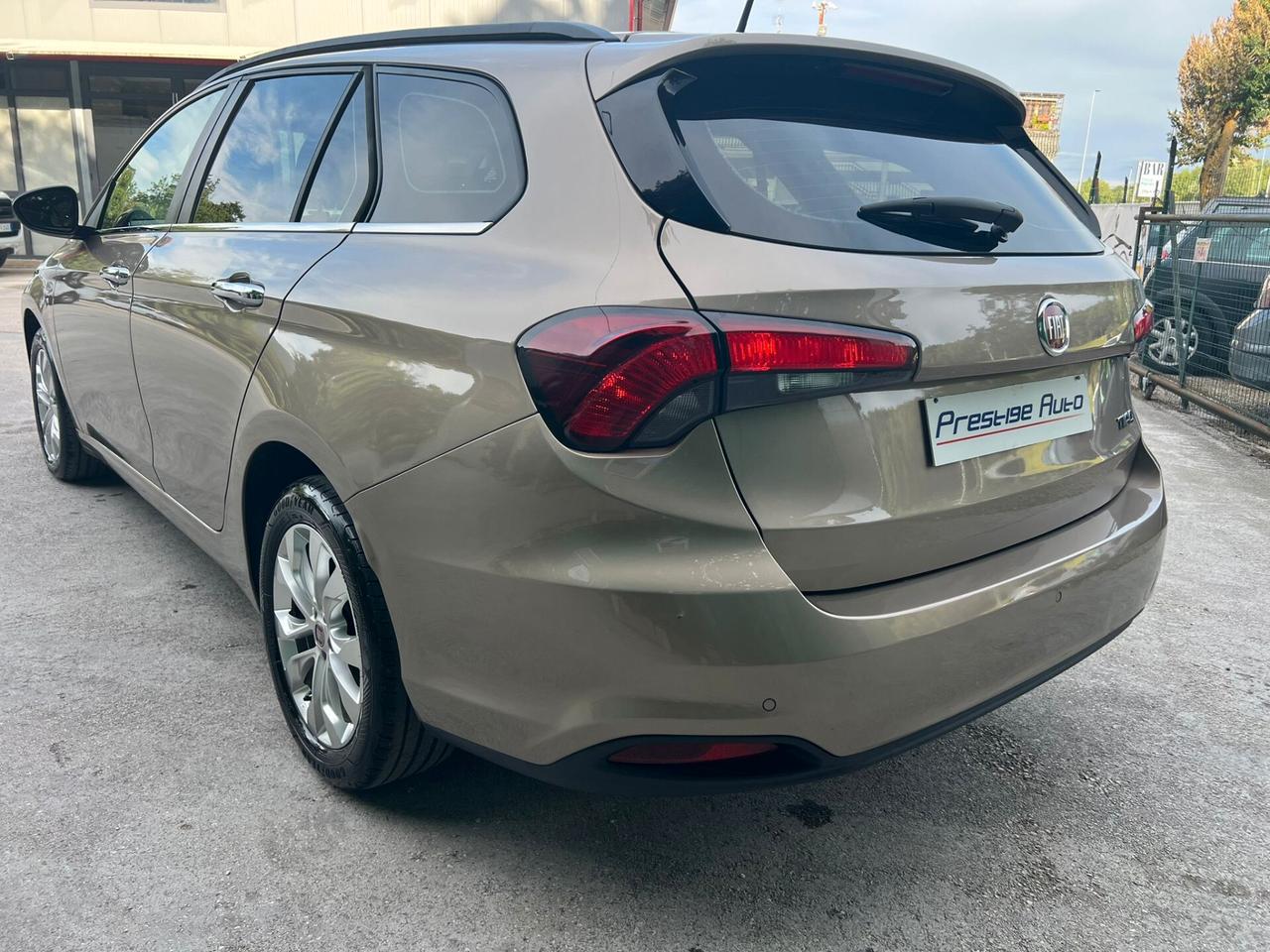 Fiat Tipo 1.3 Mjt S&S SW Lounge