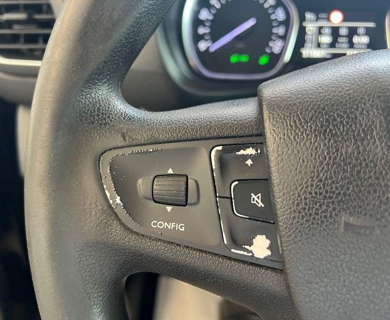 Peugeot Traveller BlueHDi 120 S&S Allure Standard
