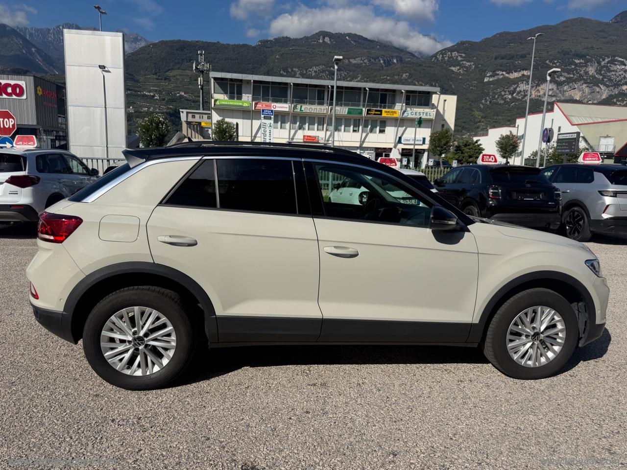 VOLKSWAGEN T-Roc 1.5 TSI ACT DSG Life