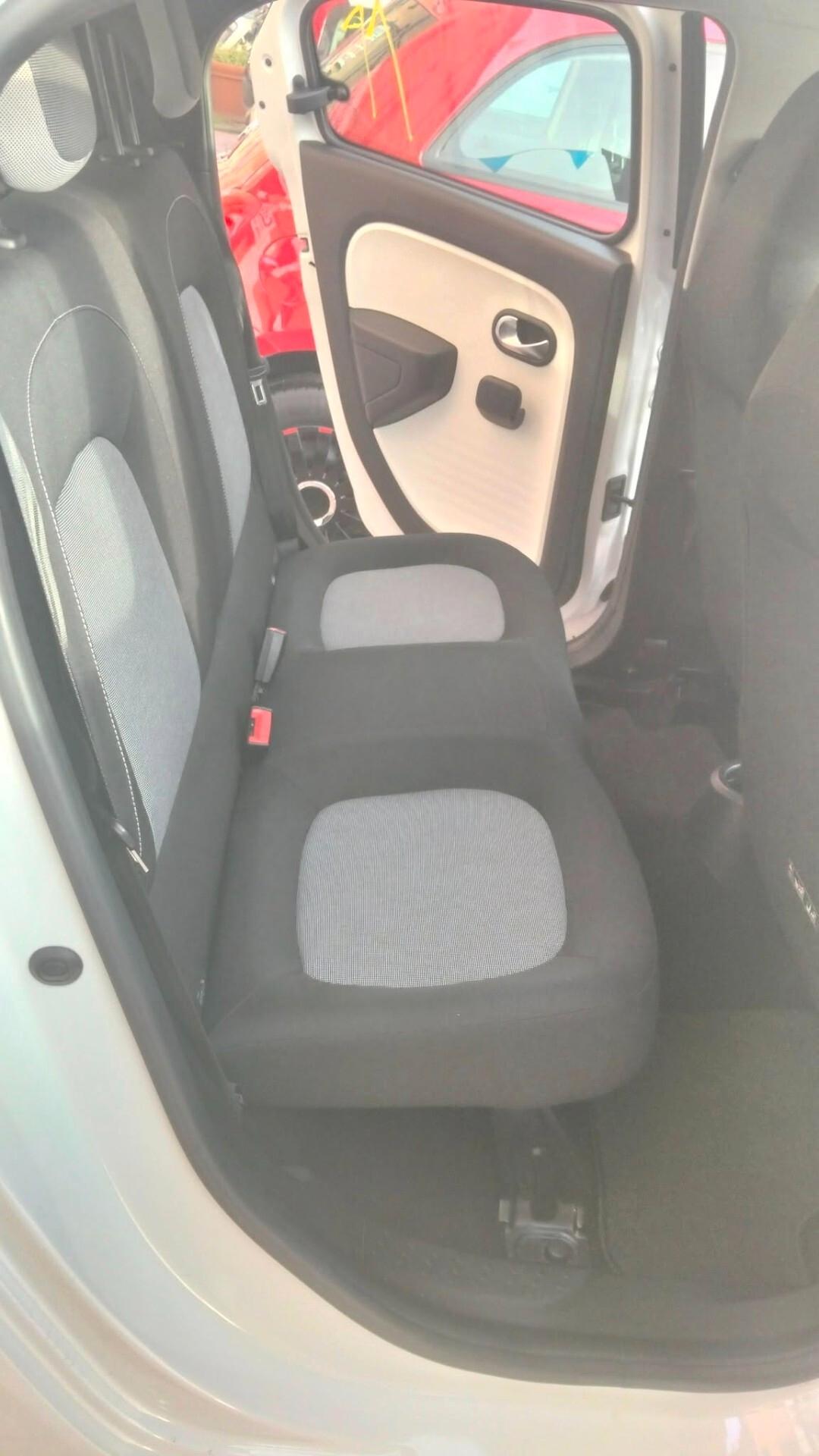 Renault Twingo SCe Stop&Start La Parisienne