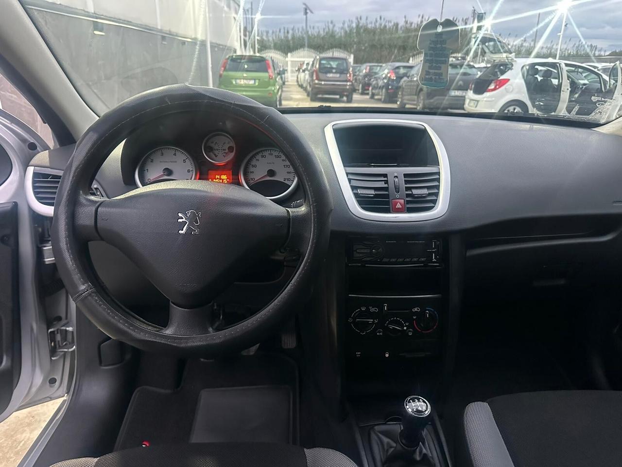 Peugeot 207 1.4 VTi 95CV SW ONE Line