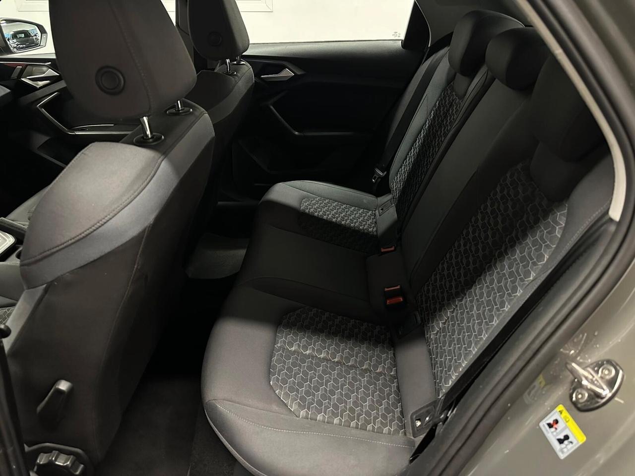 Audi A1 SPB 30 TFSI S tronic line edition Iva esposta