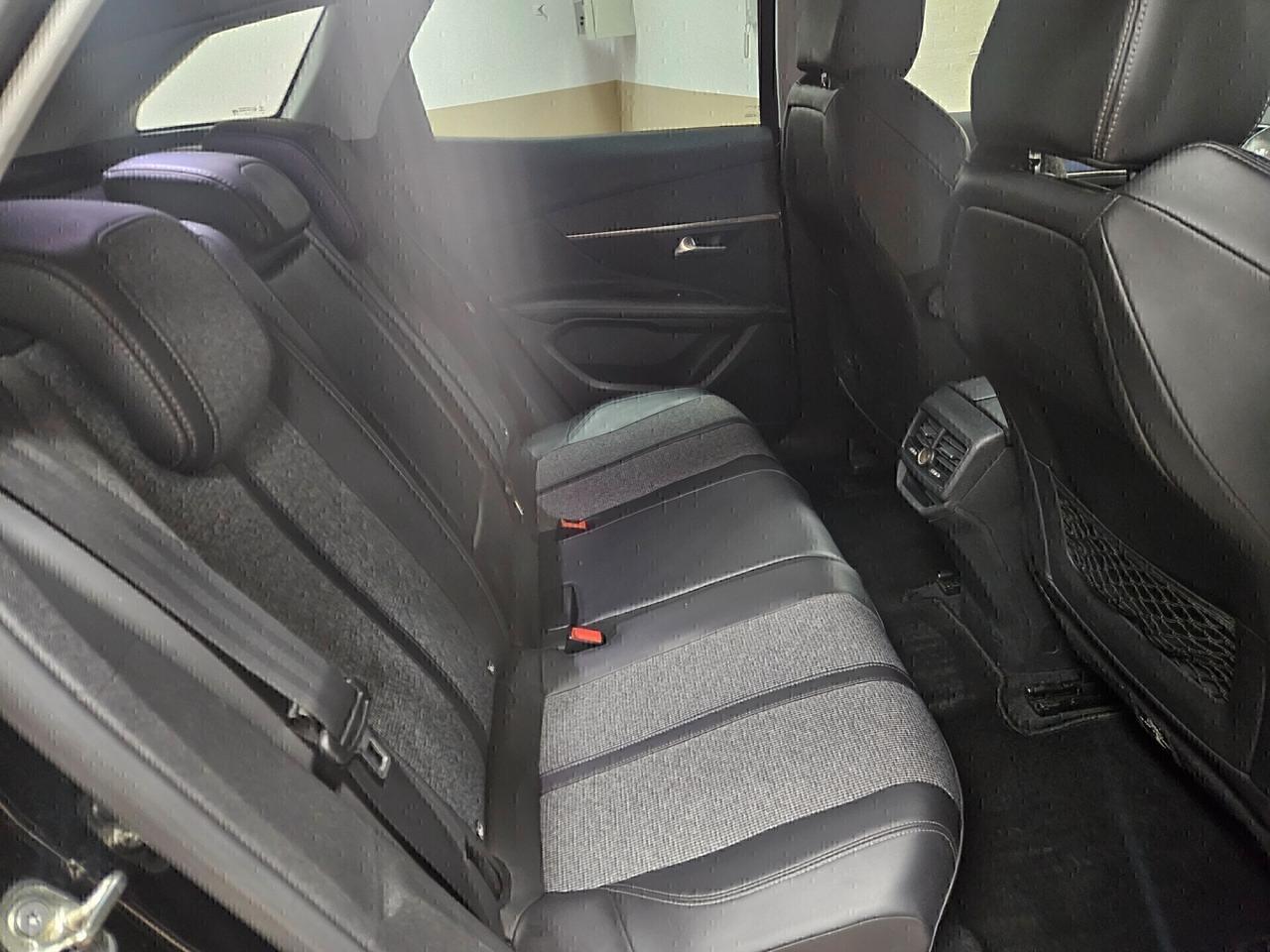 Peugeot 3008 BlueHDi 130 S&S Allure