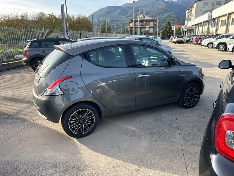 Lancia Ypsilon III 2021 1.0 firefly hybrid Gold s&s 70cv 5p.ti