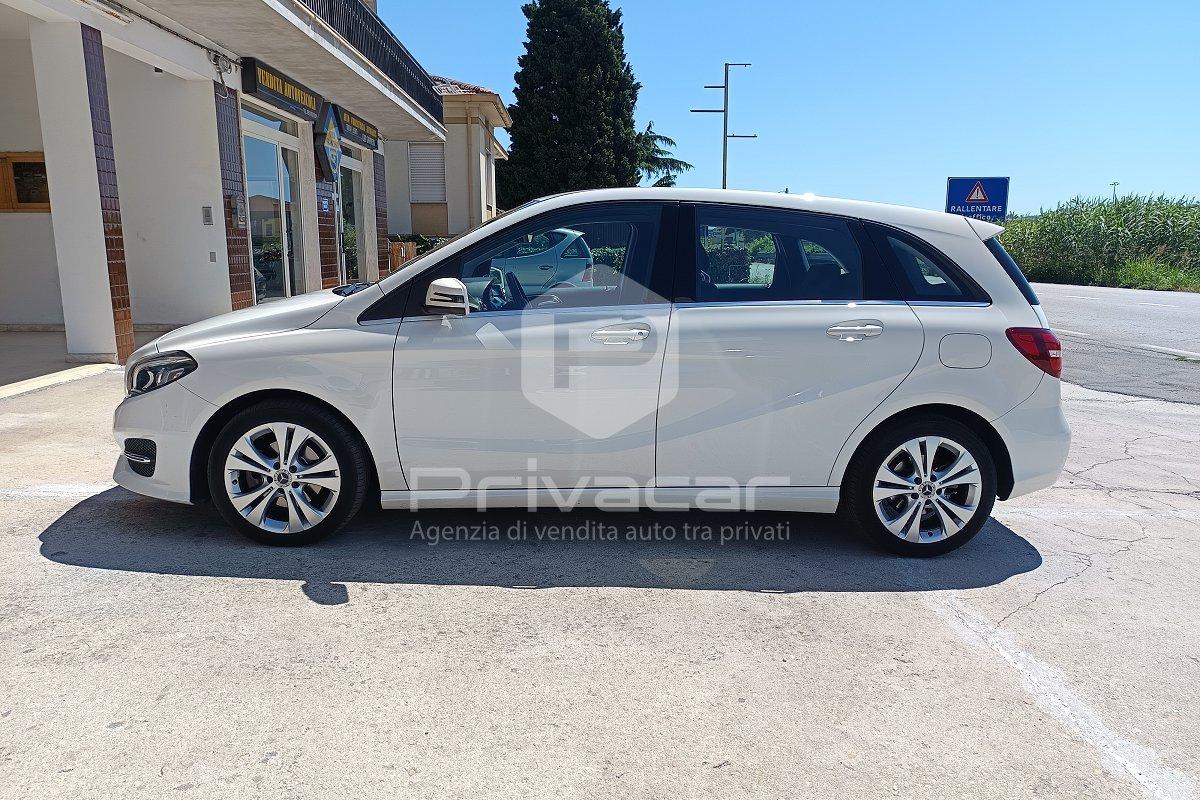 MERCEDES B 200 d Premium