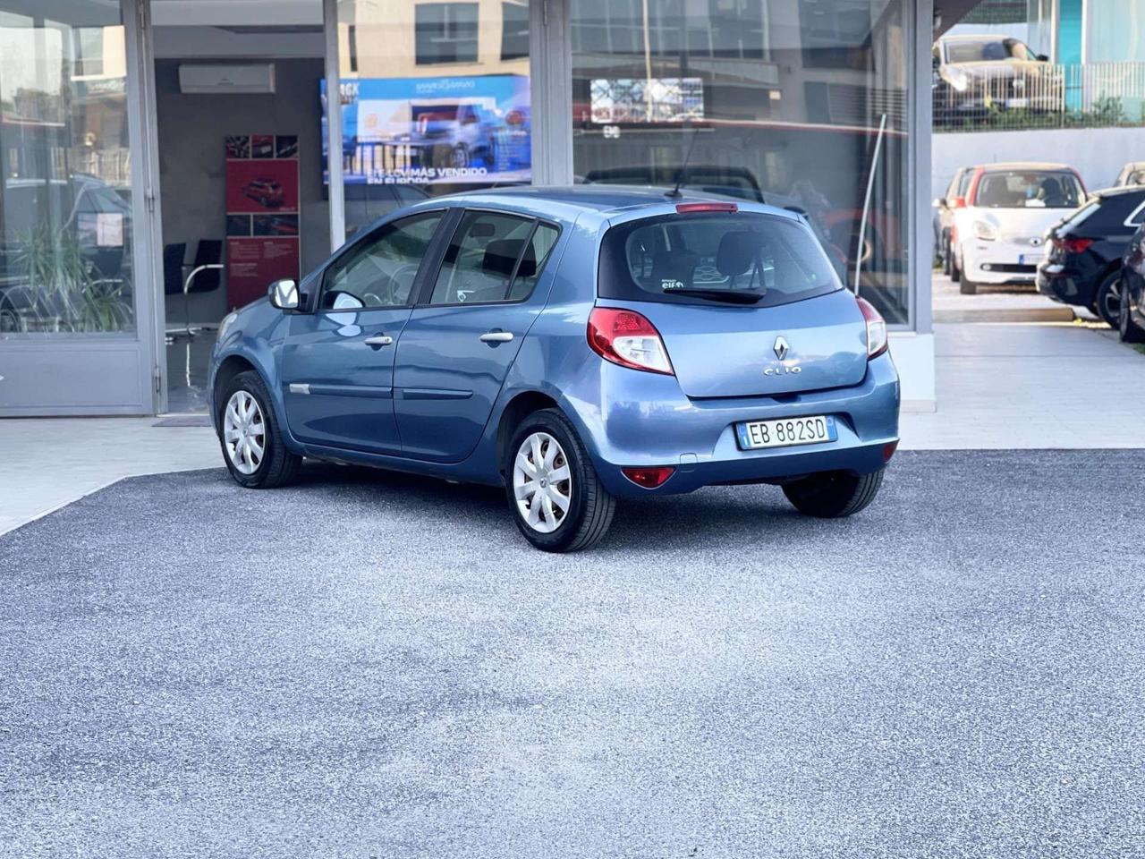 Renault Clio 1.2 Benzina 75CV E4 Neo - 2010