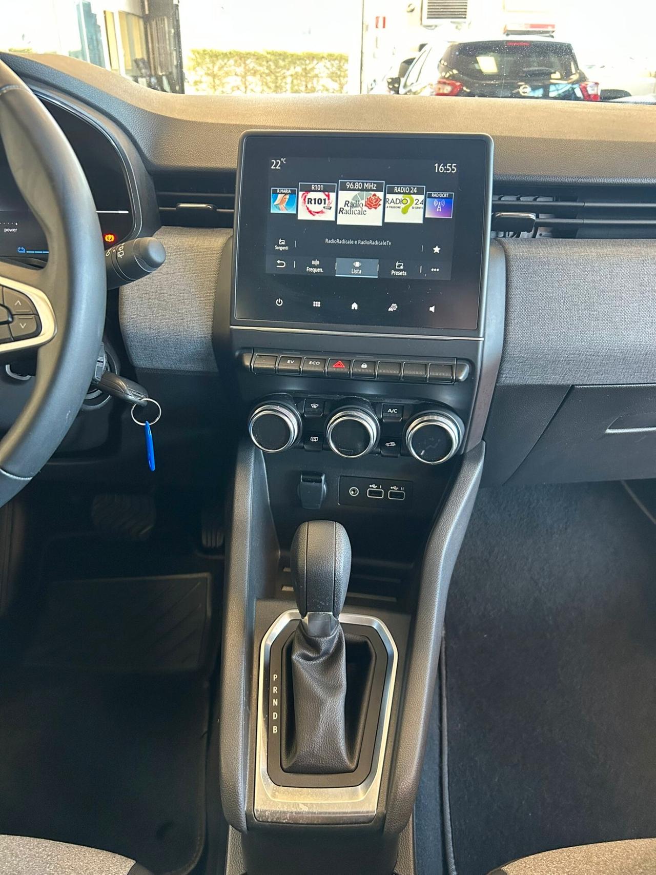 Renault Clio Full Hybrid E-Tech 145 CV 5 porte Evolution