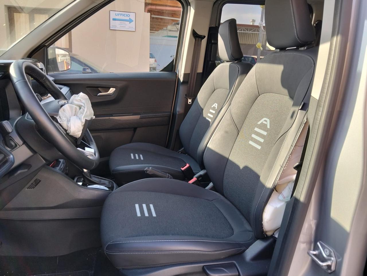 Ford Tourneo Courier 1.0 EcoBoost 2025 SINISTRATO