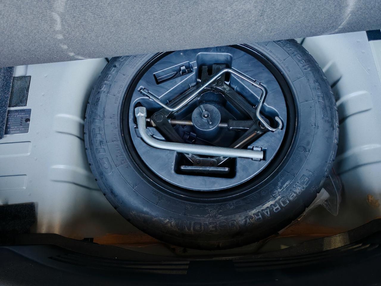 Lancia Ypsilon 1.0 FireFly Hybrid Gold