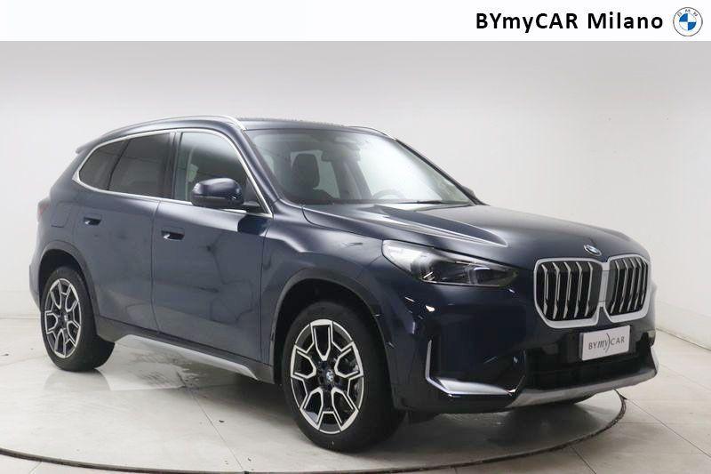 BMW X1 23 i Mild Hybrid 48V X-Line xDrive DCT