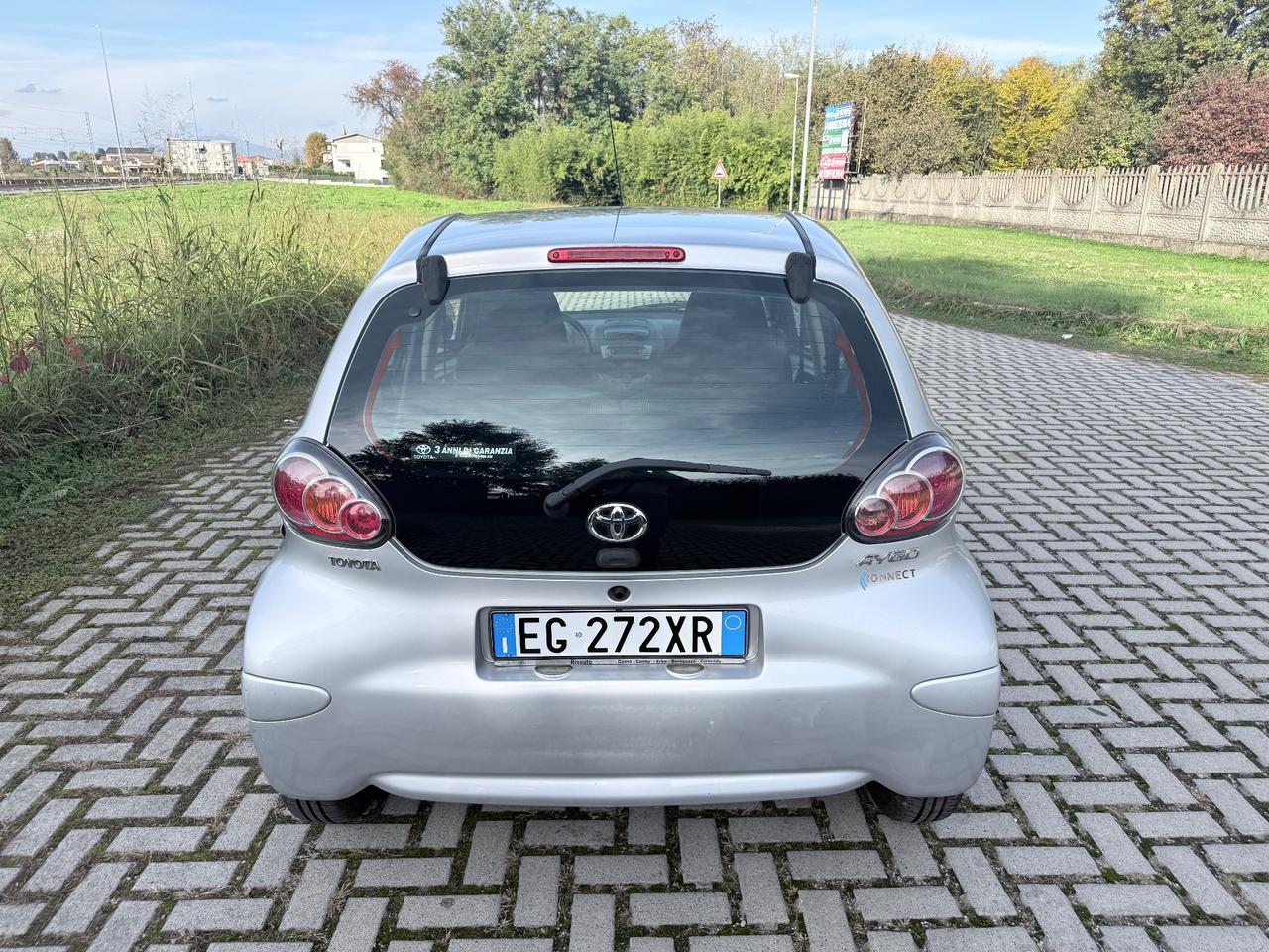 Toyota Aygo 1.0 12V VVT-i 5 porte Now Connect