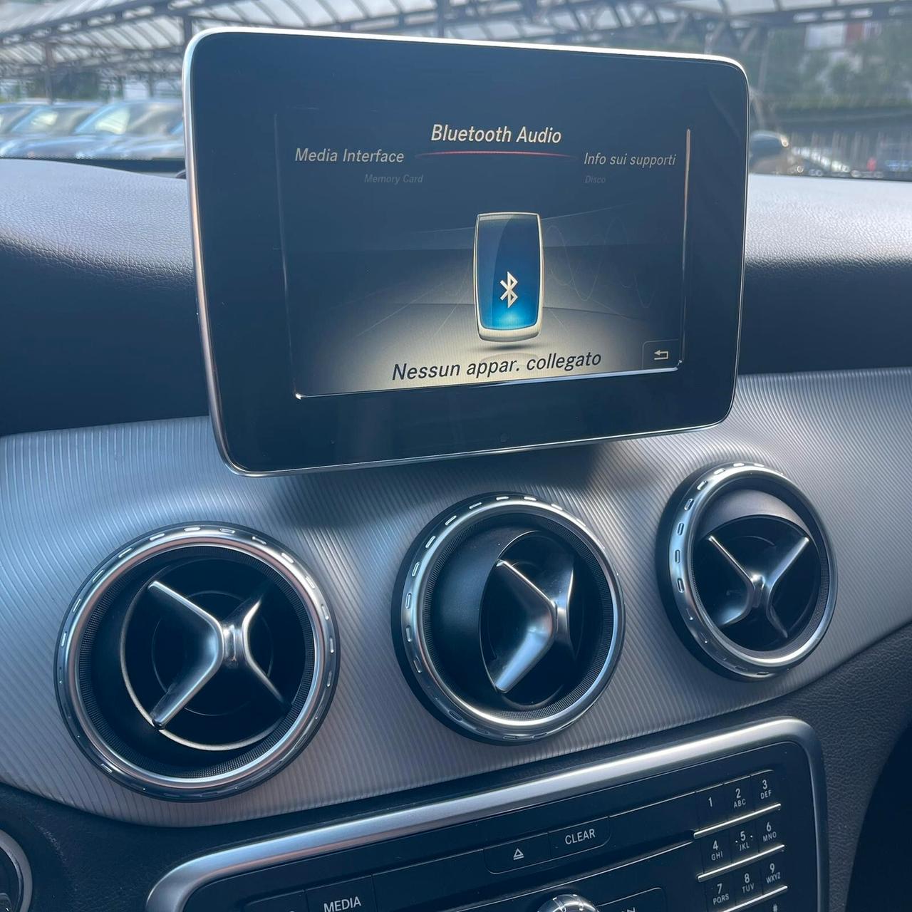 Mercedes-benz GLA 200 d Premium