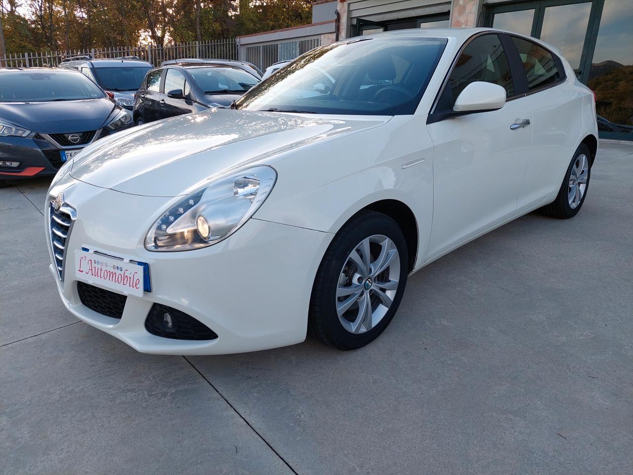 Alfa Romeo Giulietta 1.6 JTDm-2 105 CV Distinctive
