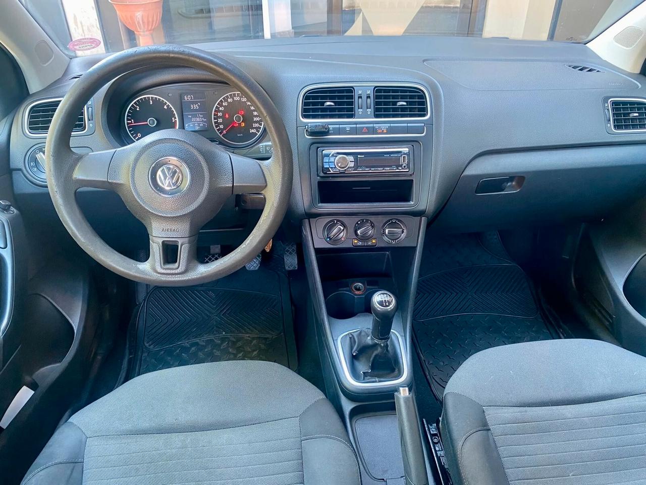 Volkswagen Polo 5p 1.2 tdi COMPLETAMENTE TAGLIANDATA -GARANZIA -NEO PATENTATI