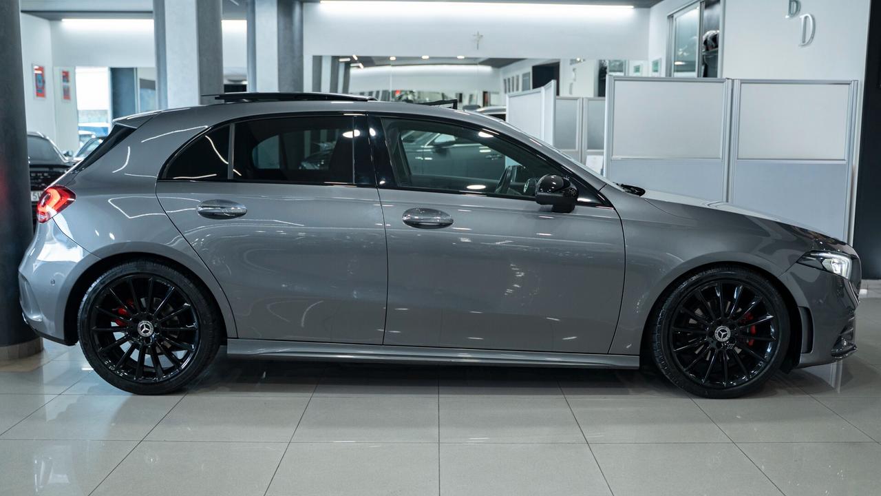 Mercedes-benz A 180 D PREMIUM PLUS AMG 19" TETTO PACK LUCI MULTIBEAM FULL OPTIONAL