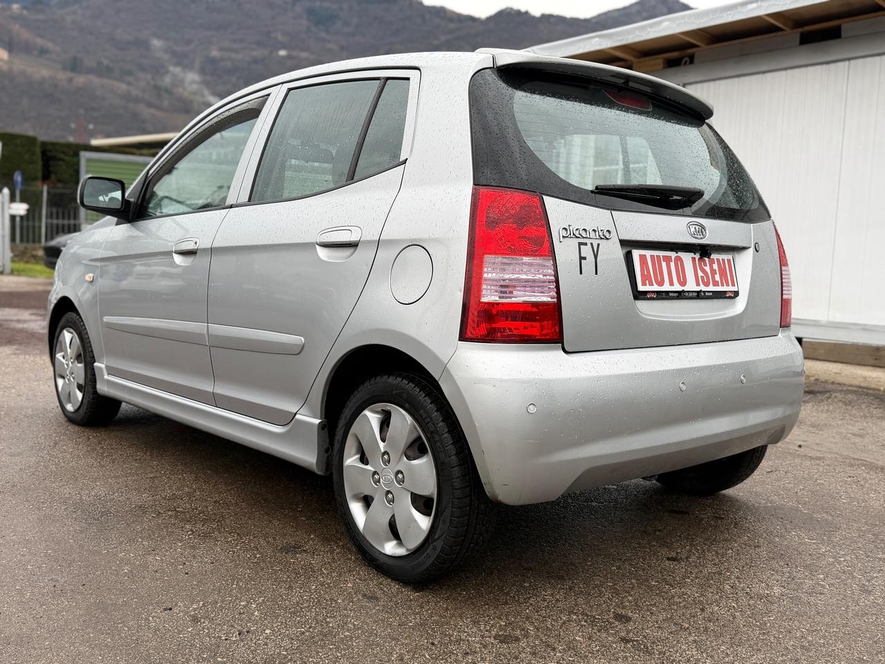Kia Picanto 1.1 benzina CAMBIO AUTOMATICO SOLO 85.000KM