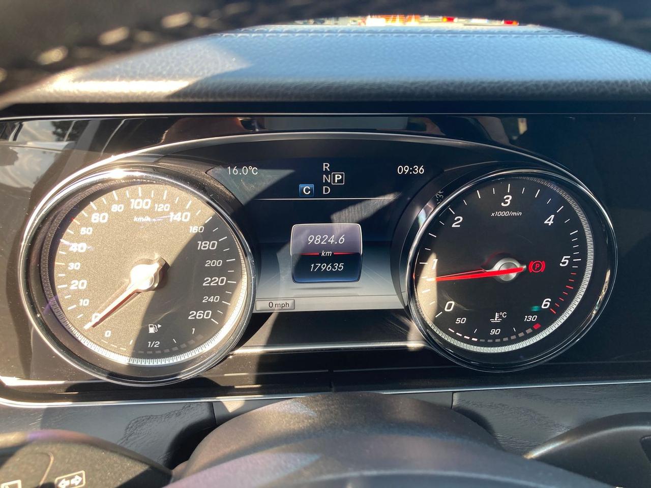 Mercedes-Benz E 220 E-Class E #6086