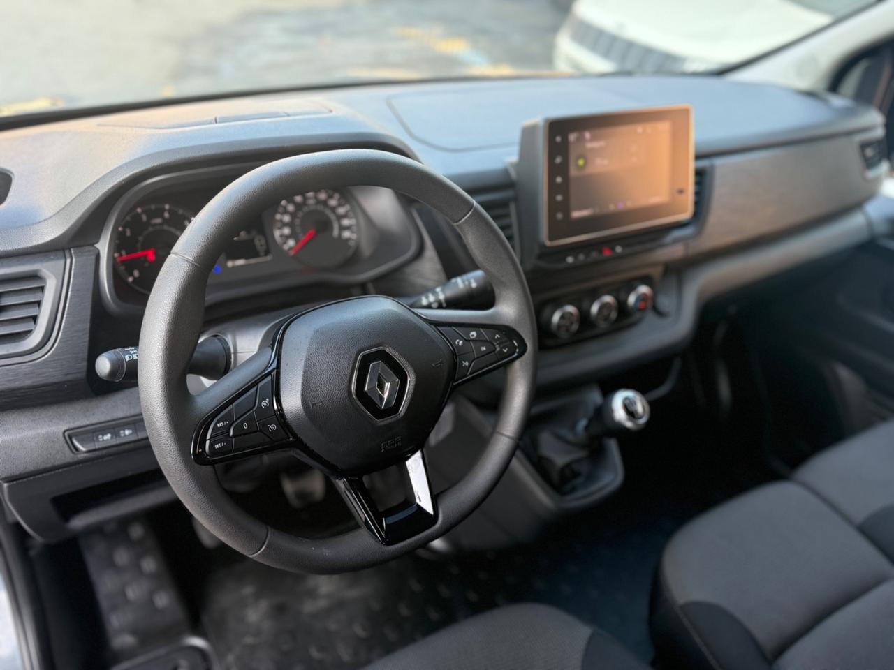 Renault Trafic BluedCi 150CV PL-TN 9 posti Pulmino