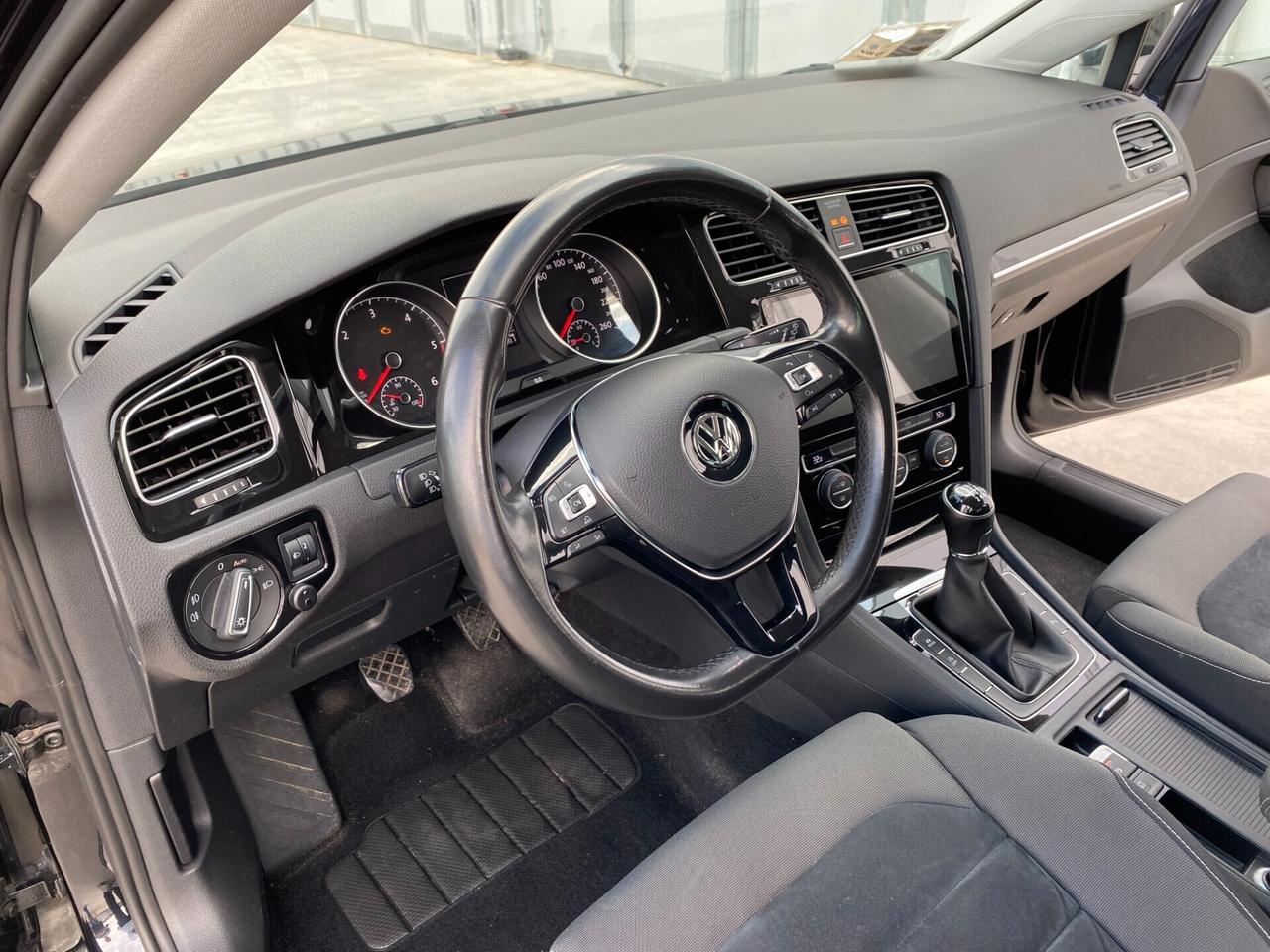 Volkswagen Golf 2.0 TDI 5p. Highline BlueMotion Technology