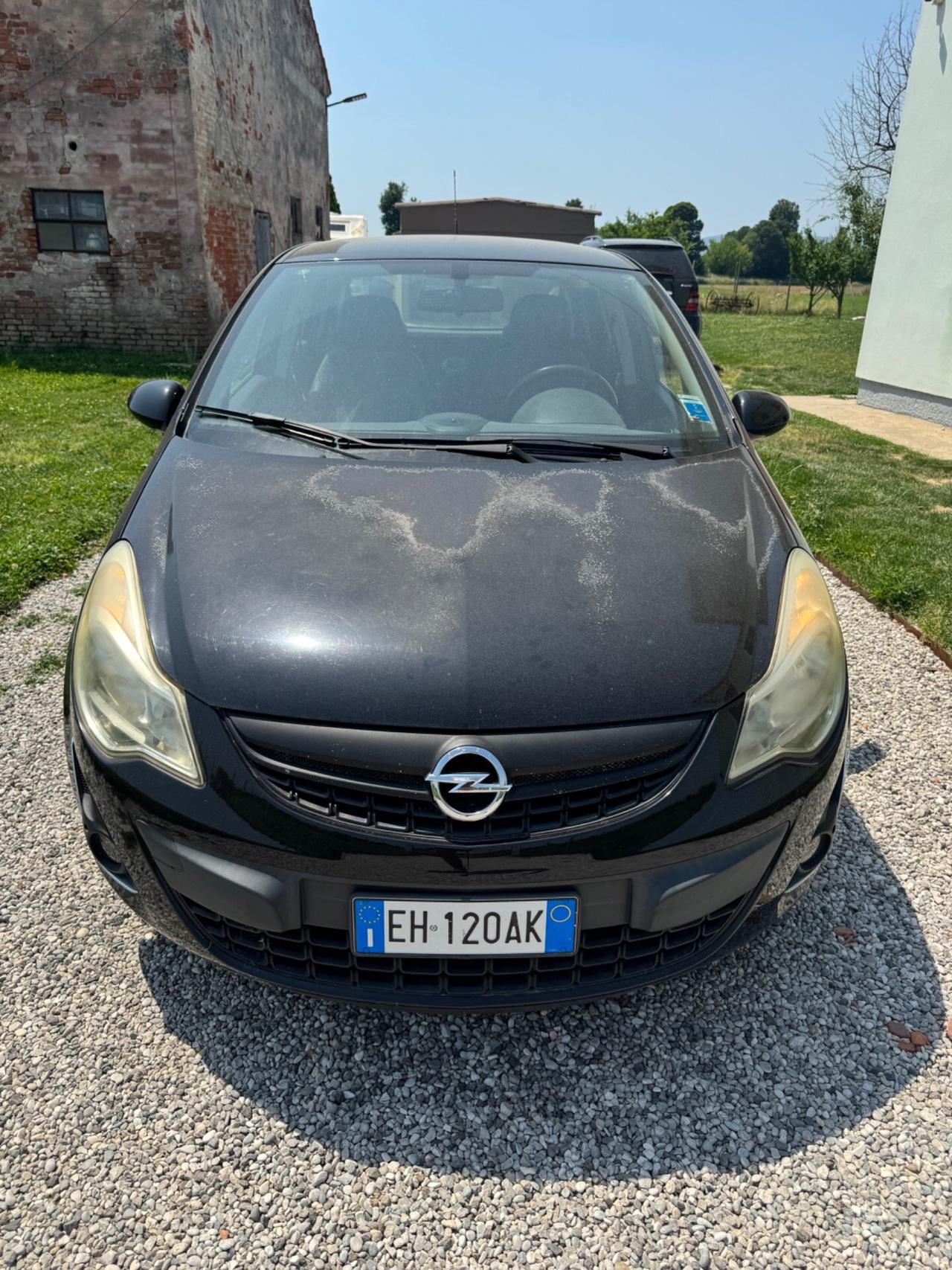 Opel Corsa 1.2 5 porte AUTOMATICO