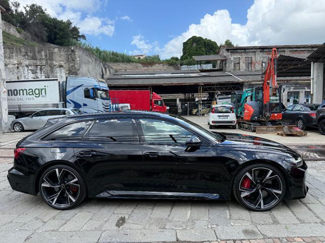 AUDI RS6 Avant 4.0 TFSI V8 quattro tiptronic