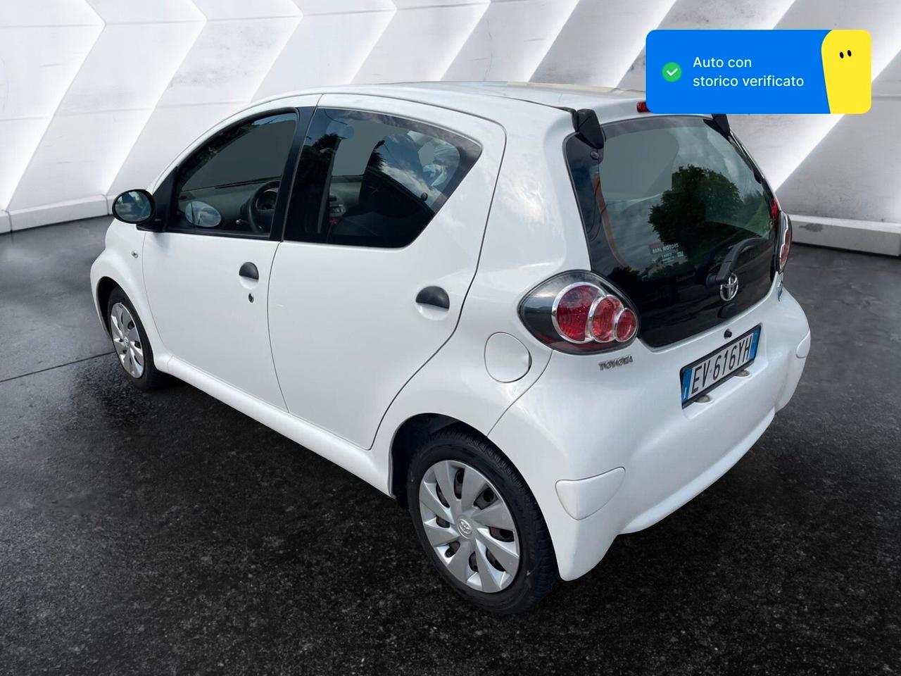 Toyota Aygo 1.0 12V VVT-i 5 porte Active Connect