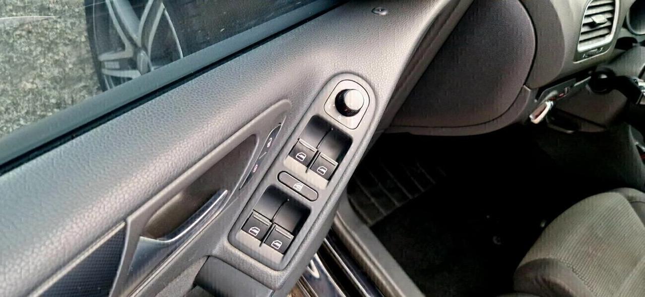Volkswagen Golf 6ªSerie 1.6 TDI 105Cv Comfortline