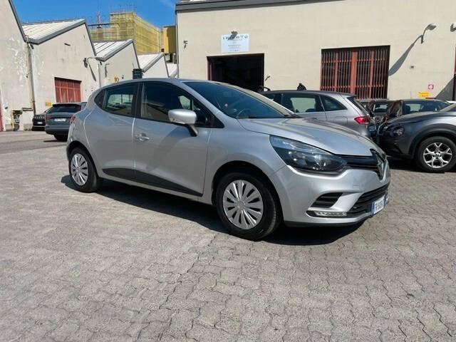 Renault Clio 1.2 75CV 5 porte Life Km 56.000!!!UNICO PROPRIETARIO!!!!