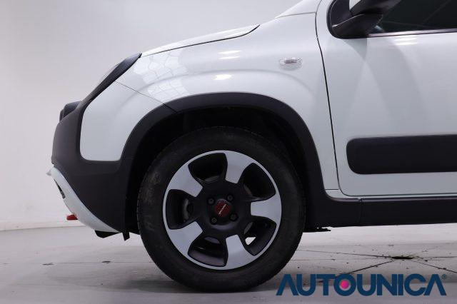 FIAT Panda Cross 1.0 FIREFLY S&S HYBRID NEOPATENTATI
