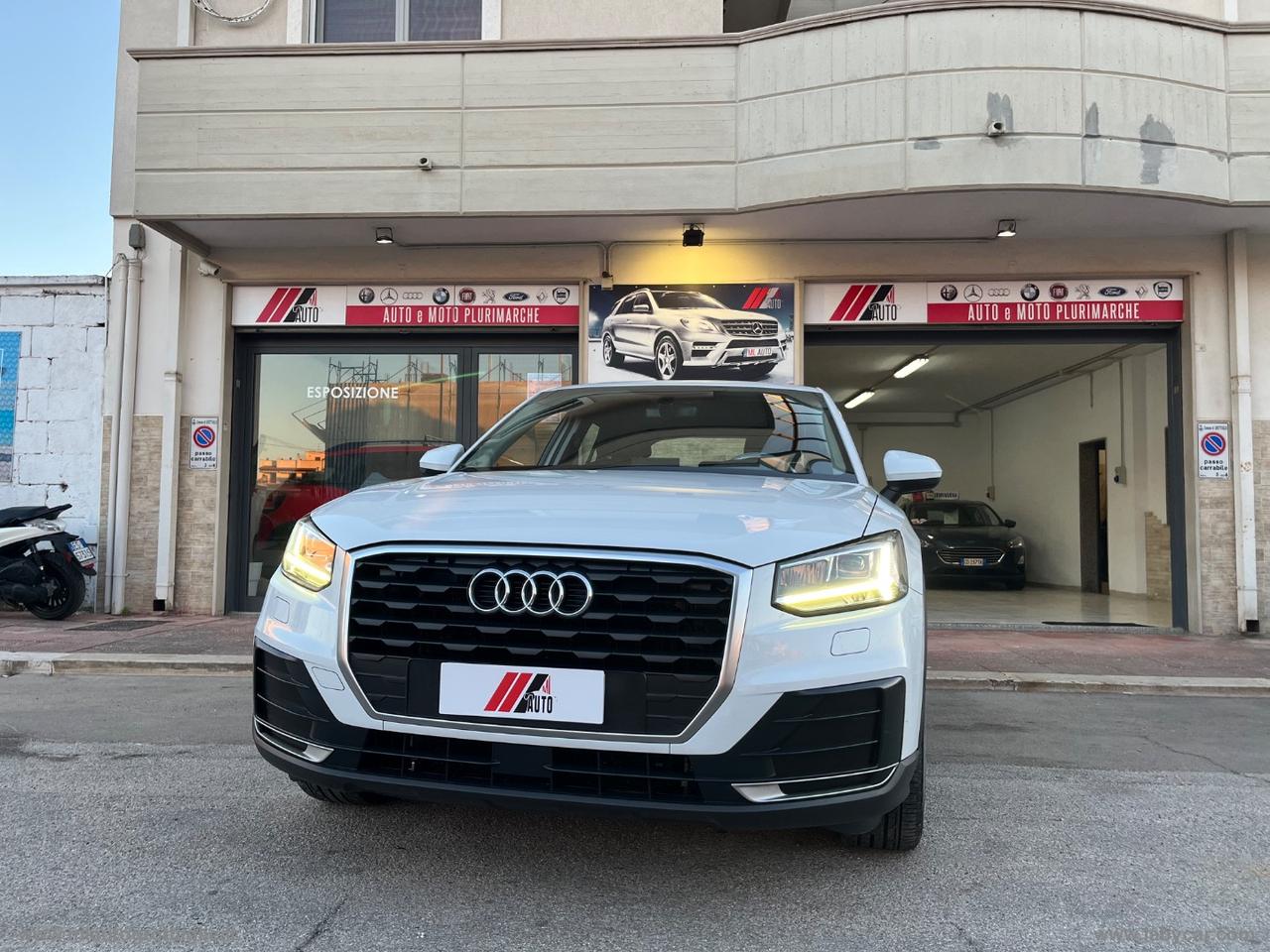 AUDI Q2 30 TDI S tronic Business Design