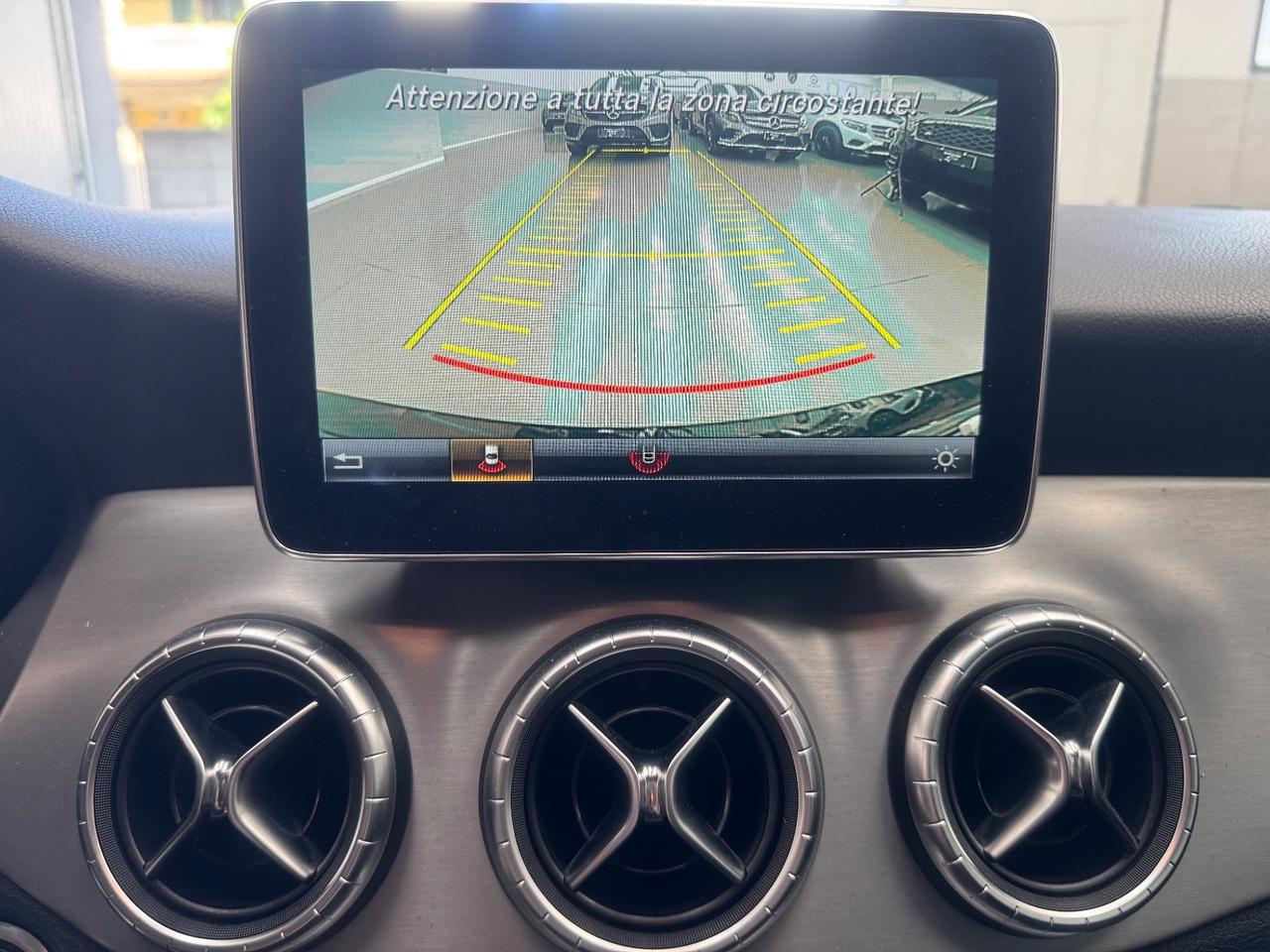 Mercedes-benz CLA 220 d Automatic Premium Dark Night
