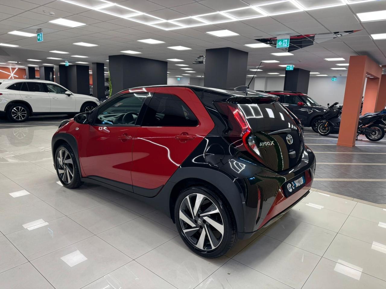 Toyota Aygo 1.0 VVT-i 72 CV 5 porte x-fun