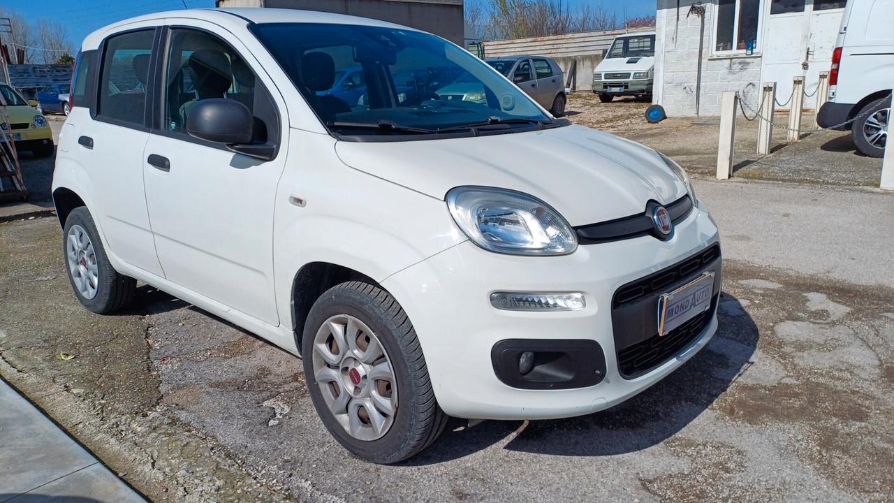 Fiat Panda 0.9 TwinAir Turbo Natural Power Lounge 2018 FULL