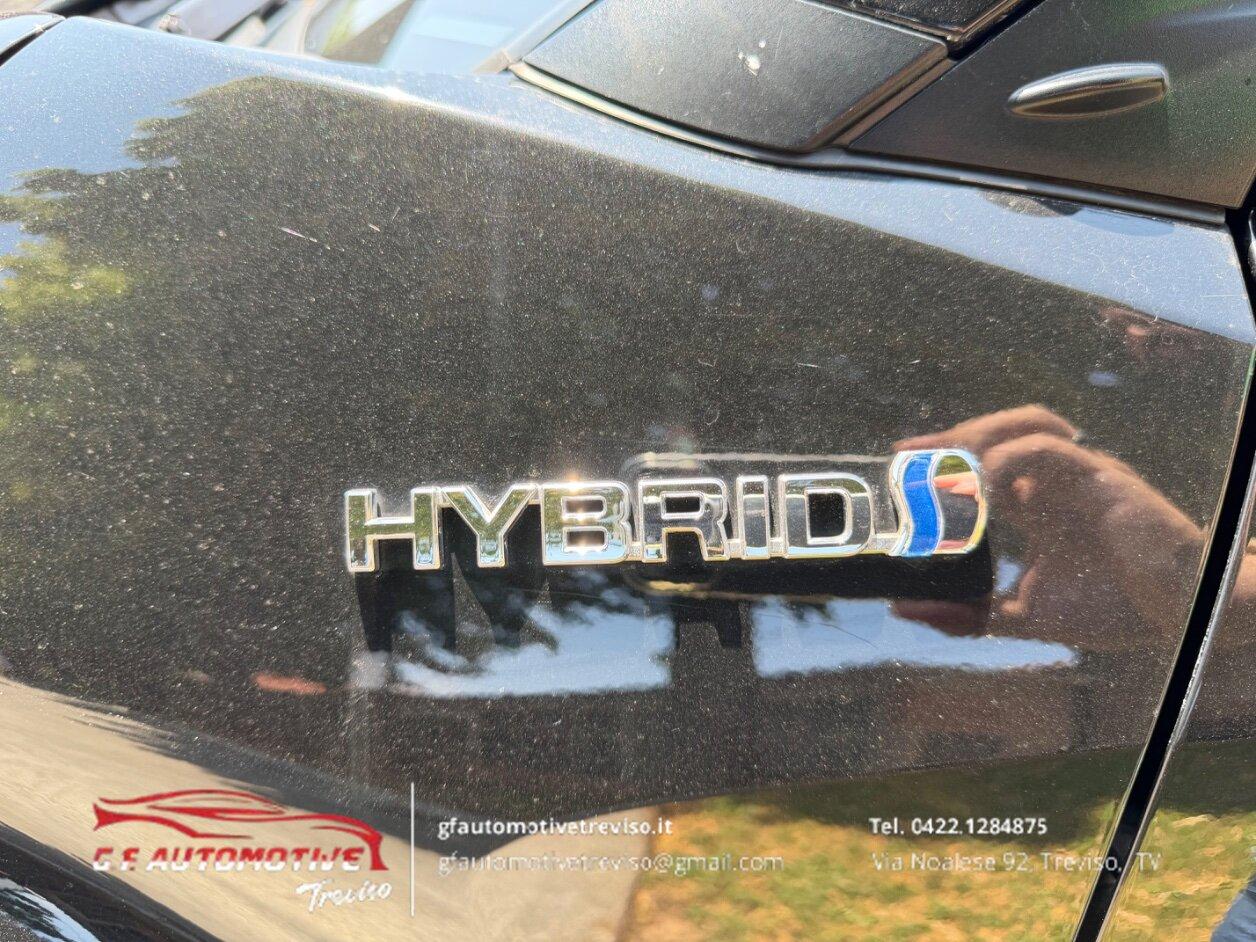 Toyota C-HR 1.8h Business e-cvt