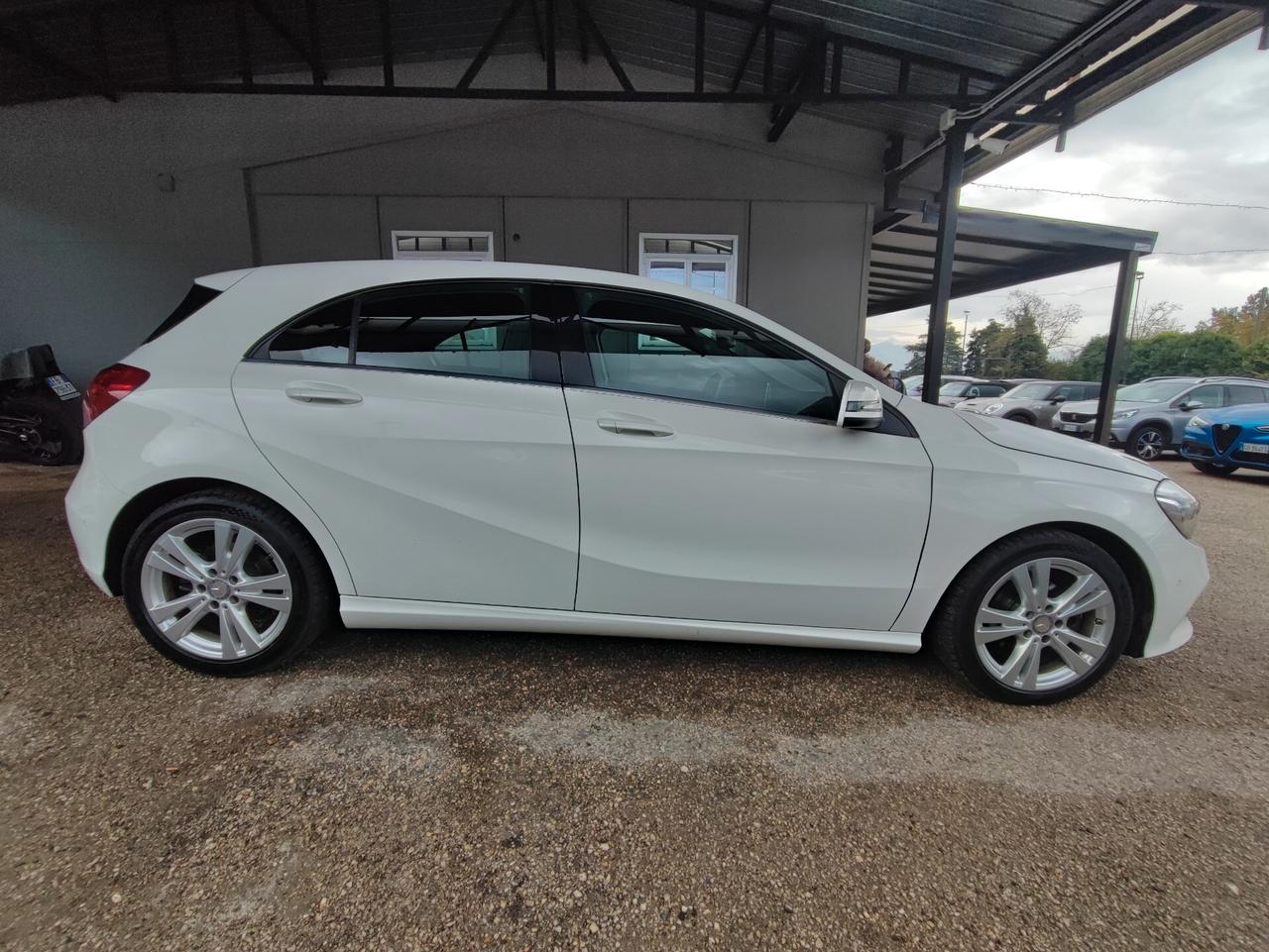 Mercedes-benz A 180 d Premium