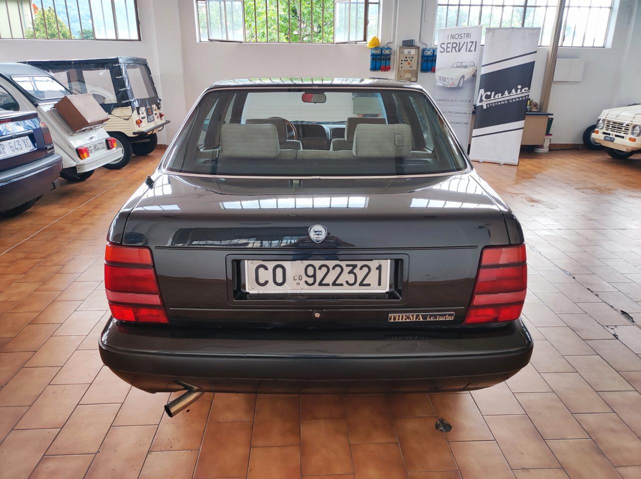 Lancia Thema 2.0 16v turbo i.e.