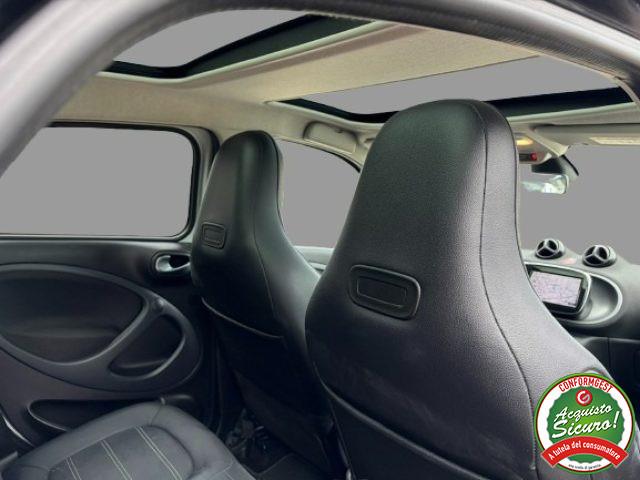 SMART ForFour 70 1.0 twinamic Prime Tetto Automatica