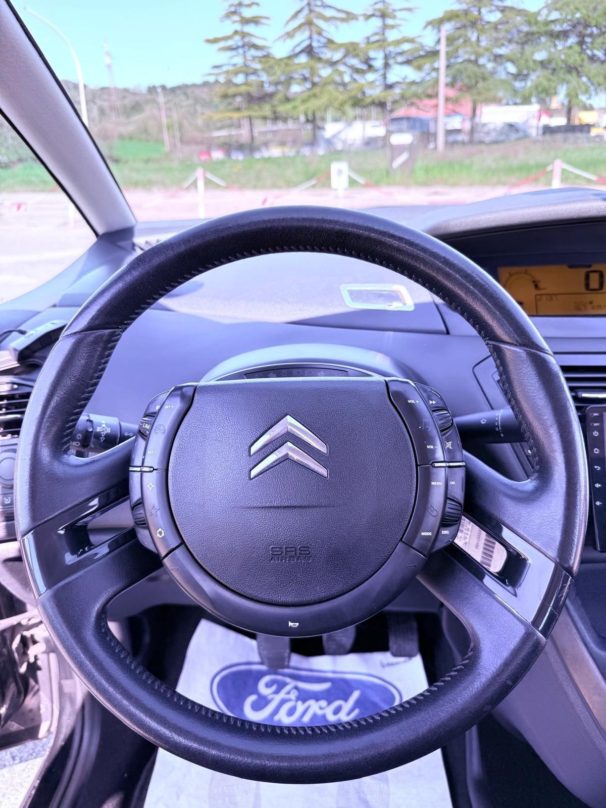 Citroen C4 1.6 HDi 110CV FAP Elegance