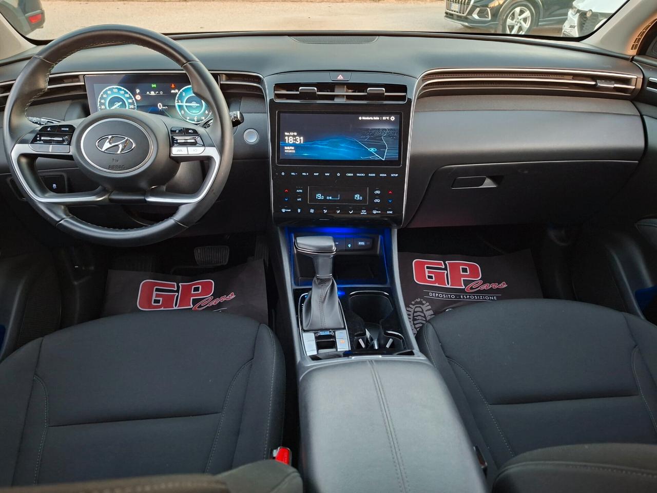 HYUNDAI TUCSON 1.6 CRDI-136cv*B-LED*NAVY*RADAR