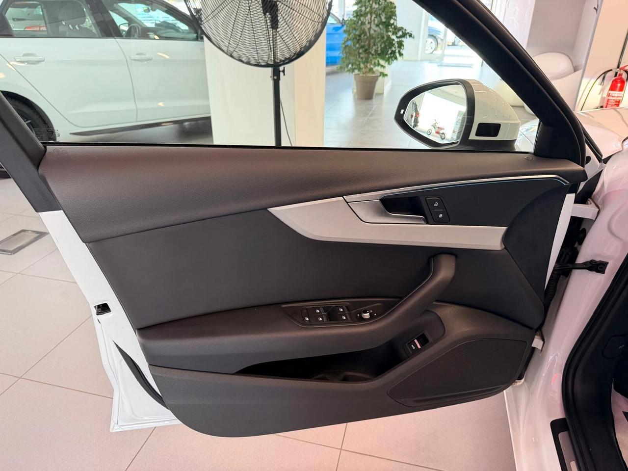 Audi A4 Avant 40 2.0 TDI MHEV S-Tronic