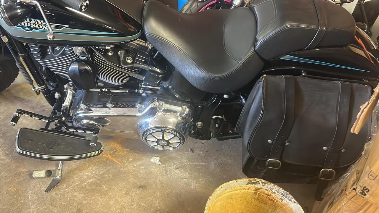 Harley-davidson FLSTF Fat Boy * 14.000€ di Accessori