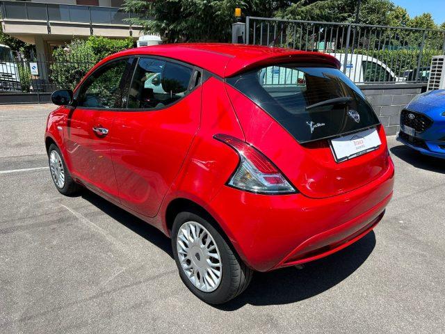 LANCIA Ypsilon 1.2 69 CV 5 porte Silver