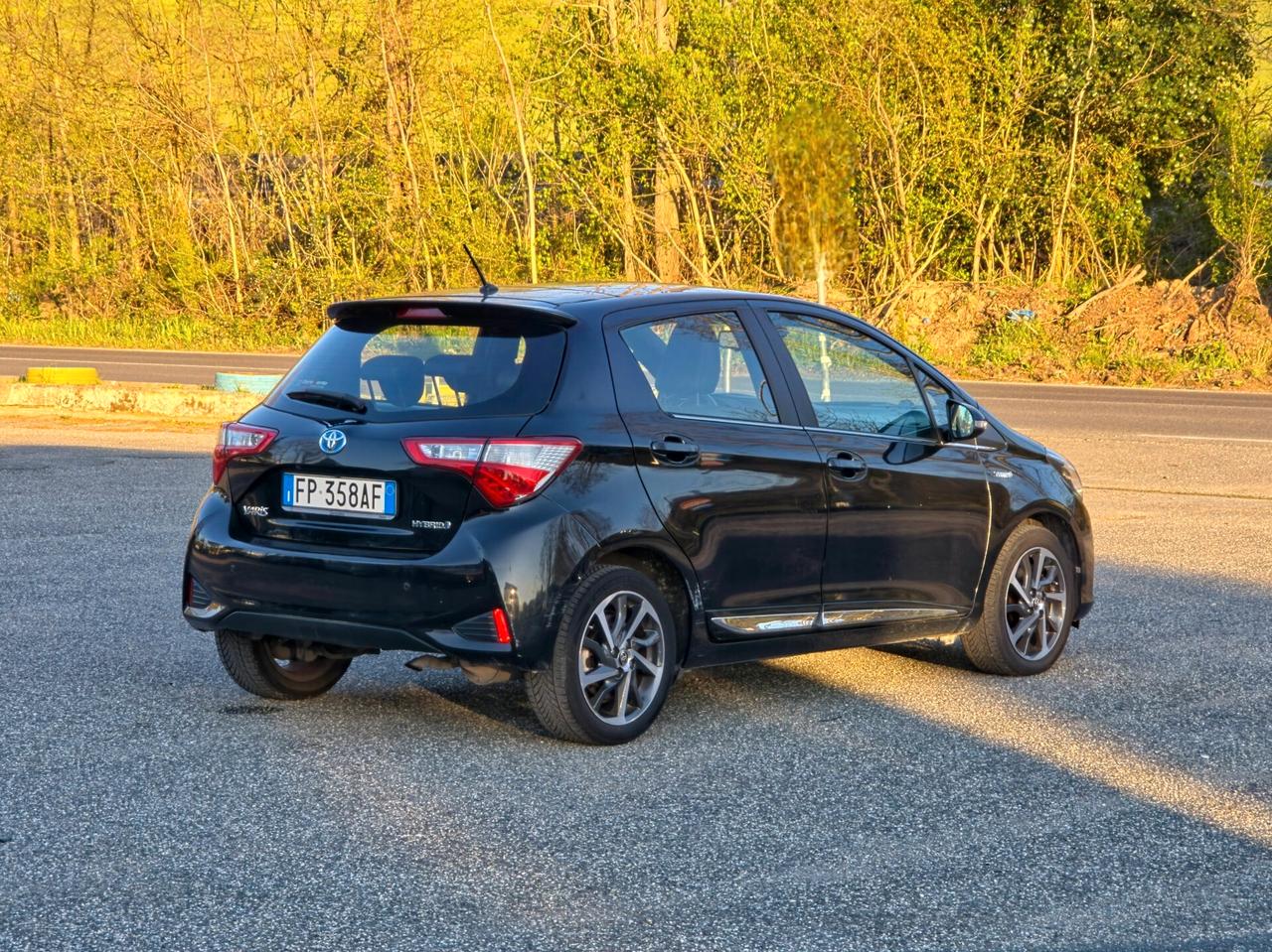 Toyota Yaris 1.5 Hybrid 5 porte 2018-E6 Automatico NEO